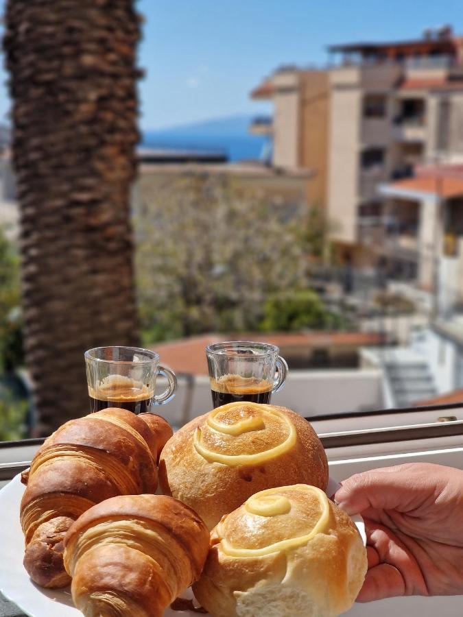 Apartmán Savarese Luxury Palace Vico Equense Exteriér fotografie